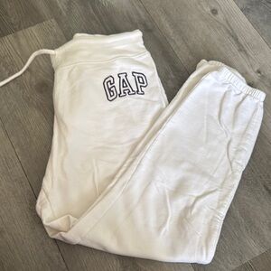 GAP White Sweatpants